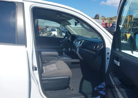 2018 Toyota Tundra Sr5 5.7L V8 from USA, damaged, VIN 5TFUY5F14JX759010